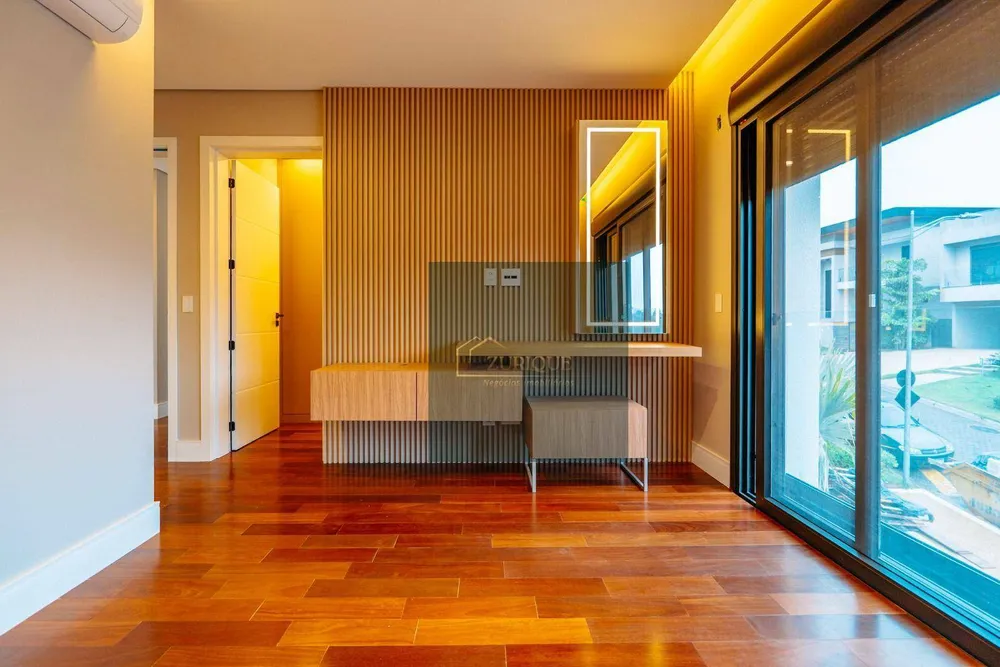 Sobrado, 4 quartos, 540 m² - Foto 2