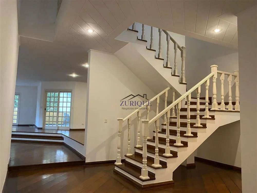 Sobrado, 4 quartos, 395 m² - Foto 1