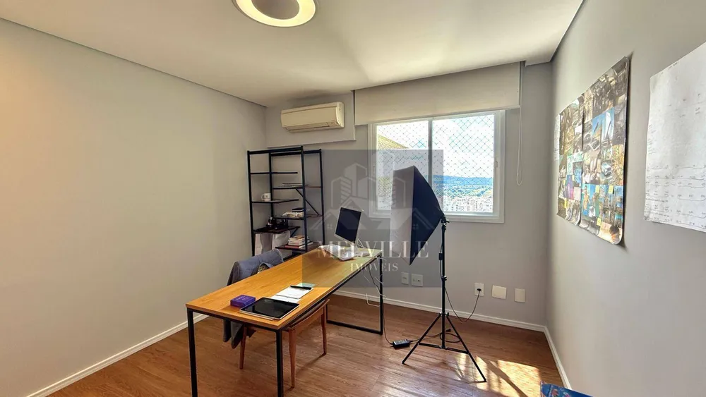 Apartamento, 3 quartos, 202 m² - Foto 3