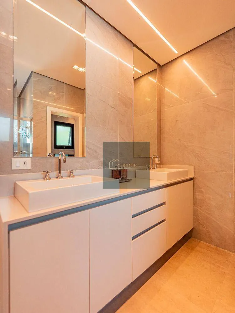 Sobrado, 4 quartos, 728 m² - Foto 4