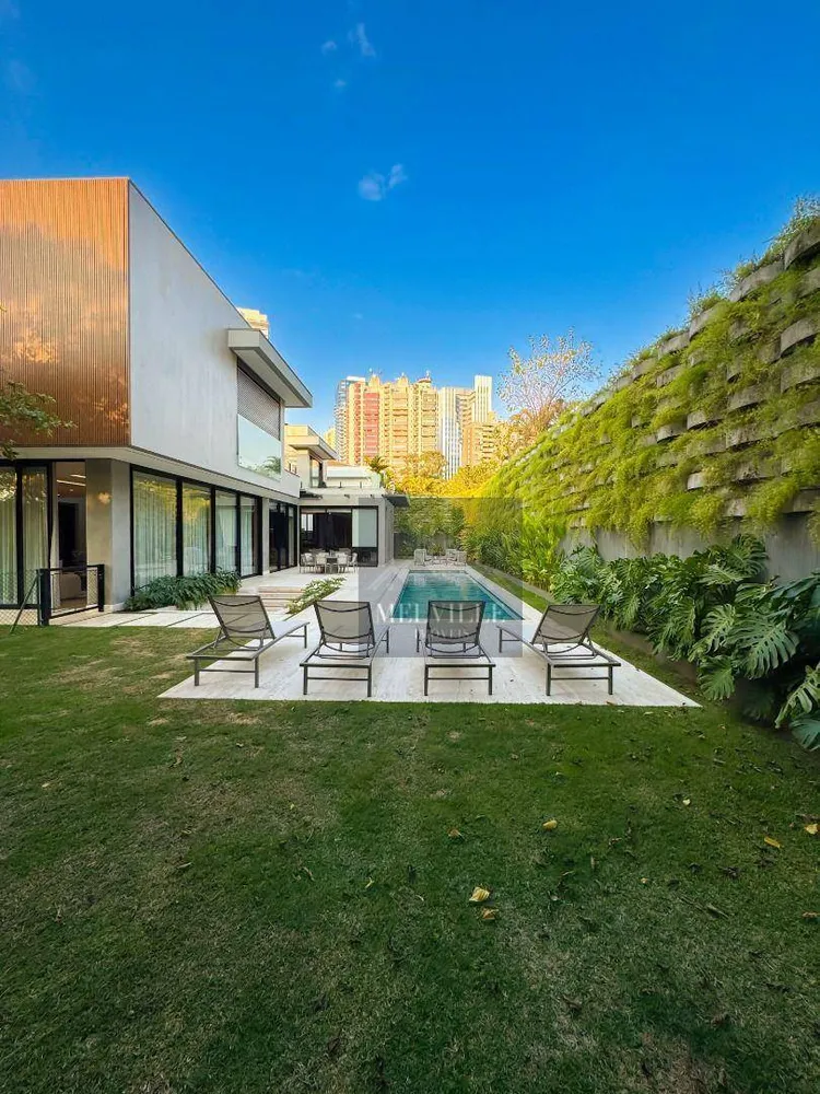 Sobrado, 5 quartos, 909 m² - Foto 3