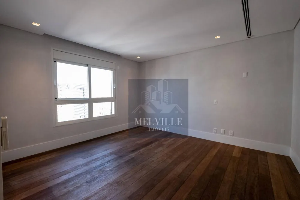 Apartamento, 3 quartos, 274 m² - Foto 1