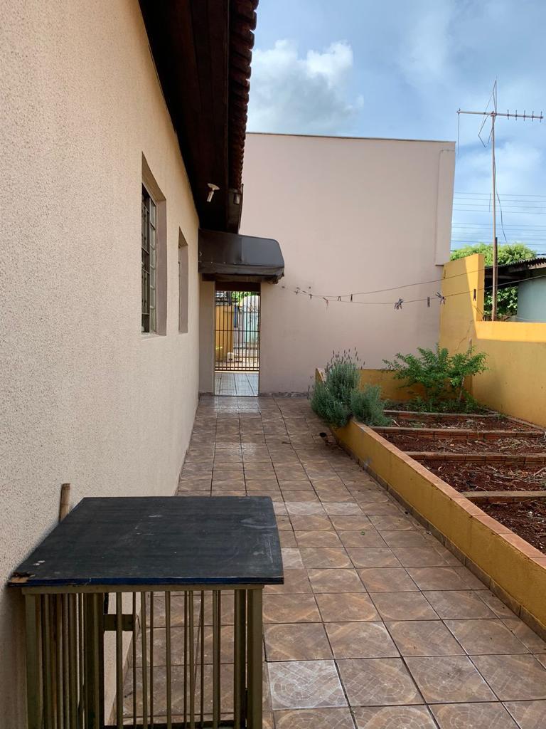 Casa à venda com 4 quartos, 157m² - Foto 11