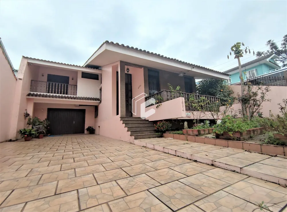 Casa, 3 quartos, 257 m² - Foto 1