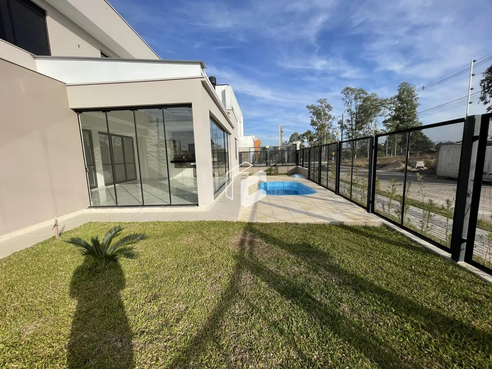 Casa, 3 quartos, 228 m² - Foto 3