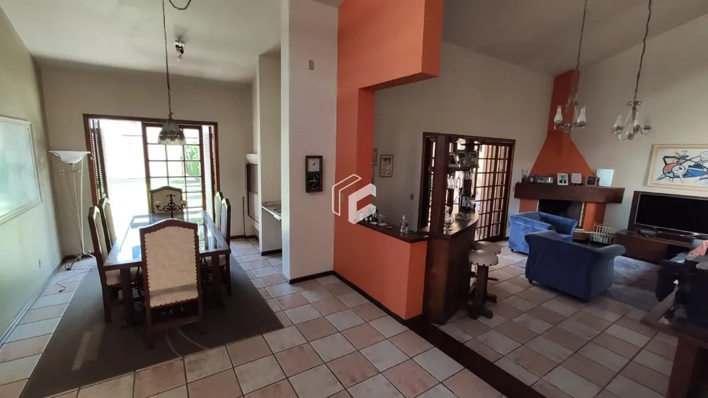 Casa, 4 quartos, 363 m² - Foto 3