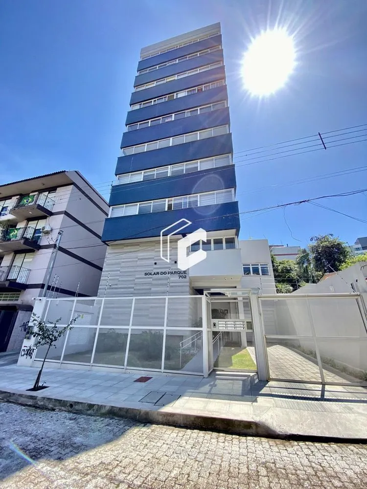 Apartamento, 3 quartos, 211 m² - Foto 1