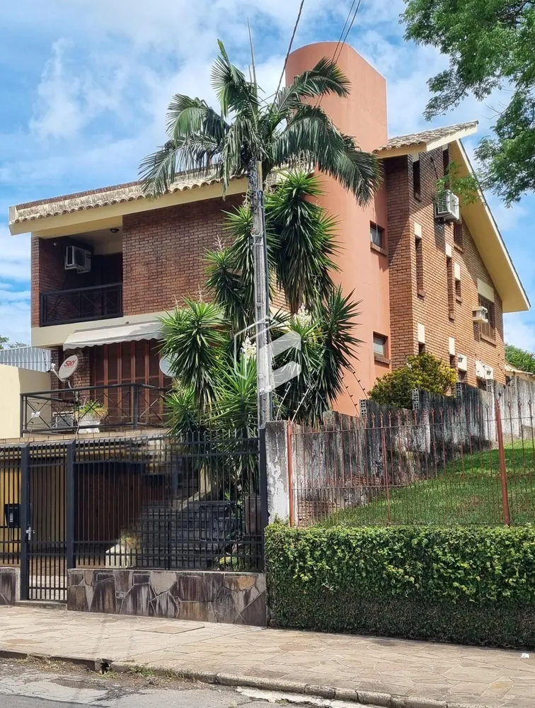 Casa, 3 quartos, 390 m² - Foto 1
