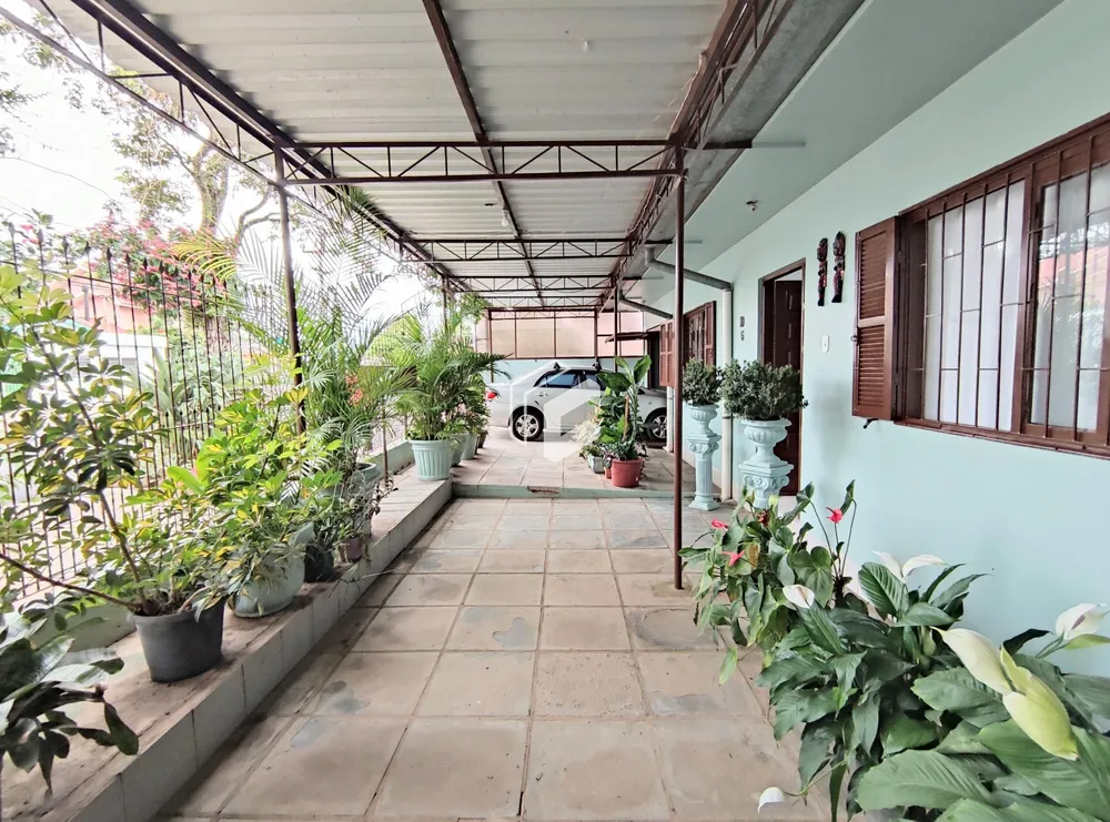 Casa, 3 quartos, 234 m² - Foto 4