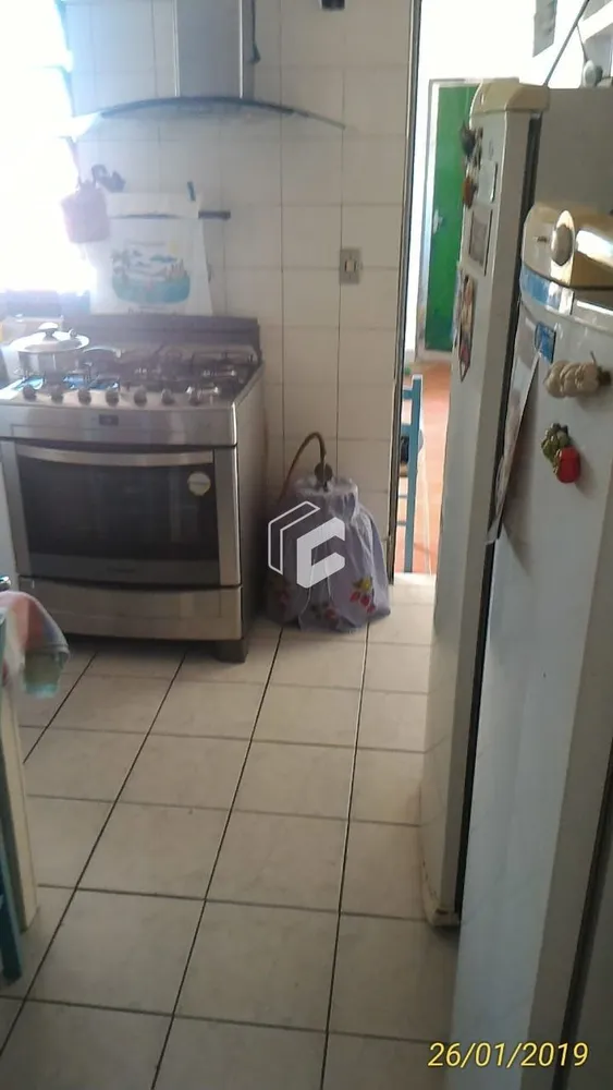 Casa, 3 quartos, 199 m² - Foto 1