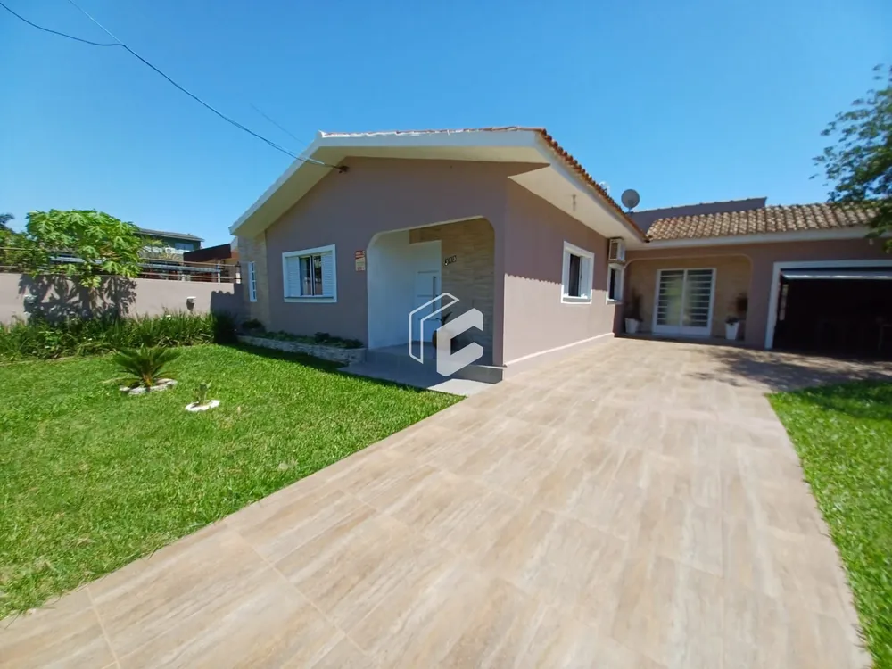 Casa, 3 quartos, 200 m² - Foto 1
