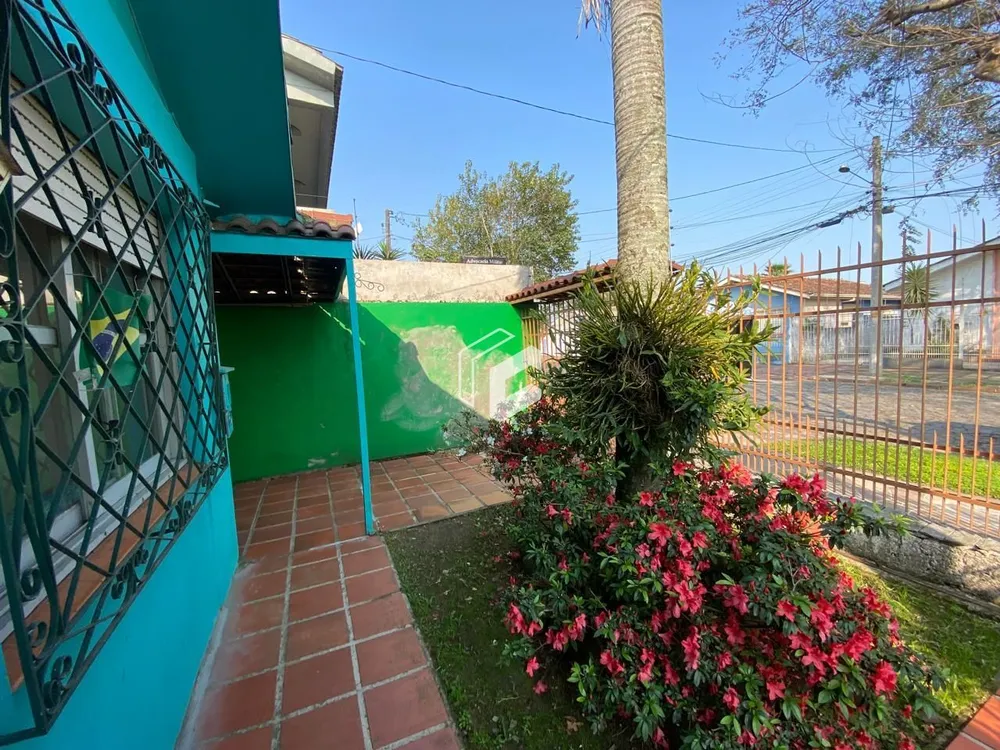 Casa, 4 quartos, 179 m² - Foto 1