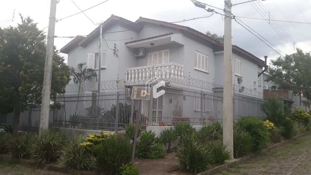 Casa, 6 quartos, 422 m² - Foto 1