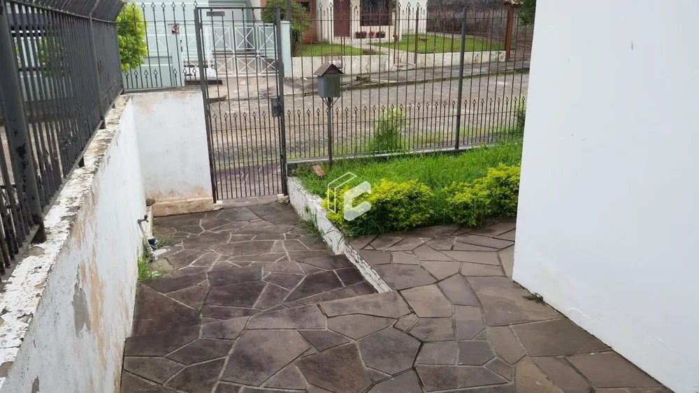 Casa, 3 quartos, 200 m² - Foto 2