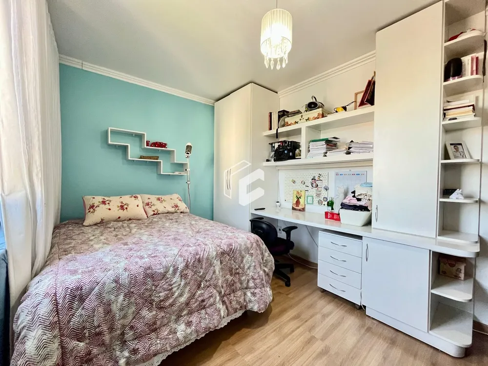 Cobertura, 3 quartos, 196 m² - Foto 2