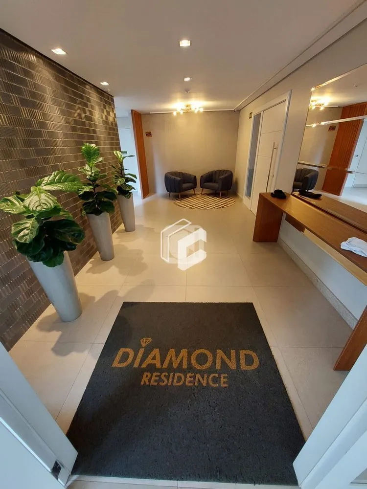 Apartamento, 3 quartos, 220 m² - Foto 1