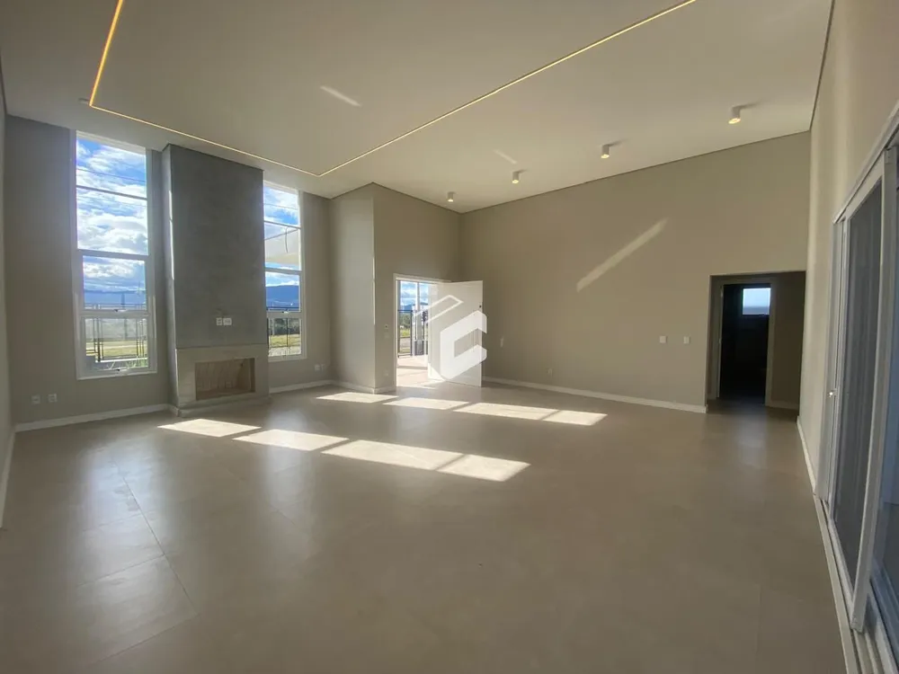 Casa, 3 quartos, 203 m² - Foto 3