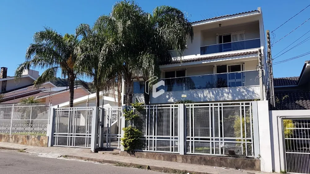Casa, 3 quartos, 440 m² - Foto 1