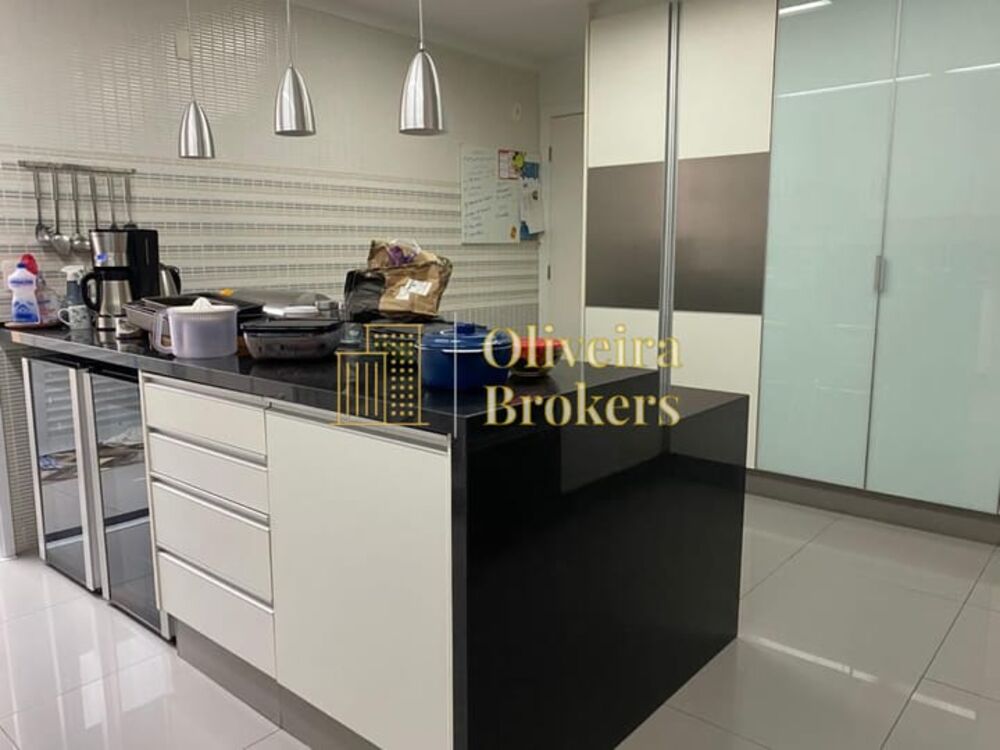 Casa, 4 quartos, 230 m² - Foto 13
