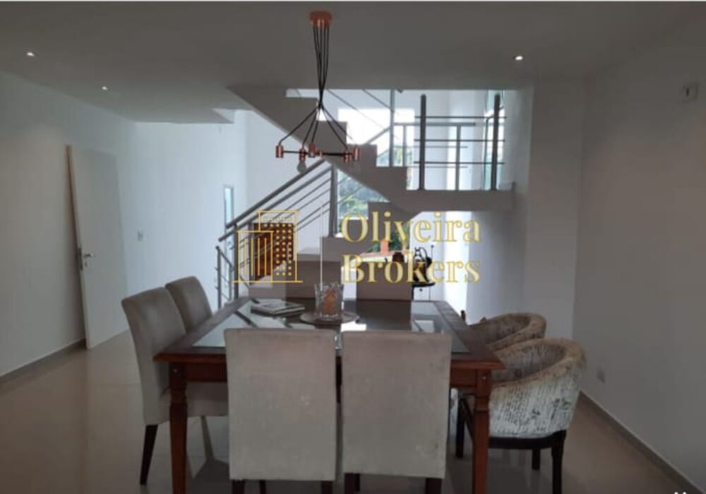 Casa, 3 quartos, 217 m² - Foto 3