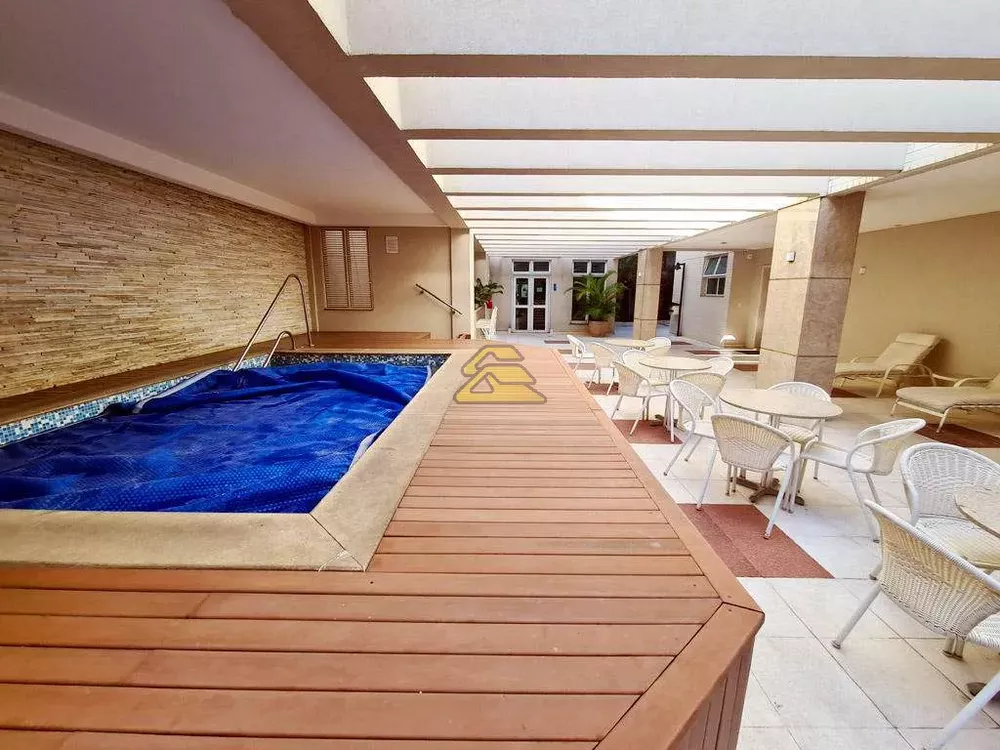 Cobertura, 3 quartos, 247 m² - Foto 1