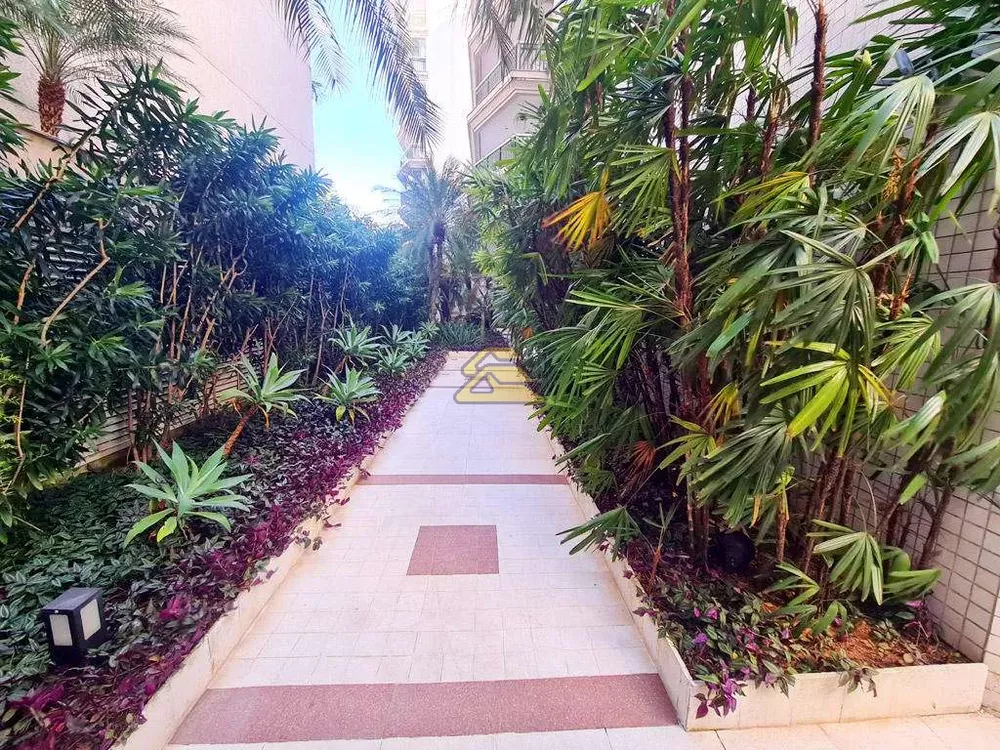 Cobertura, 3 quartos, 247 m² - Foto 3