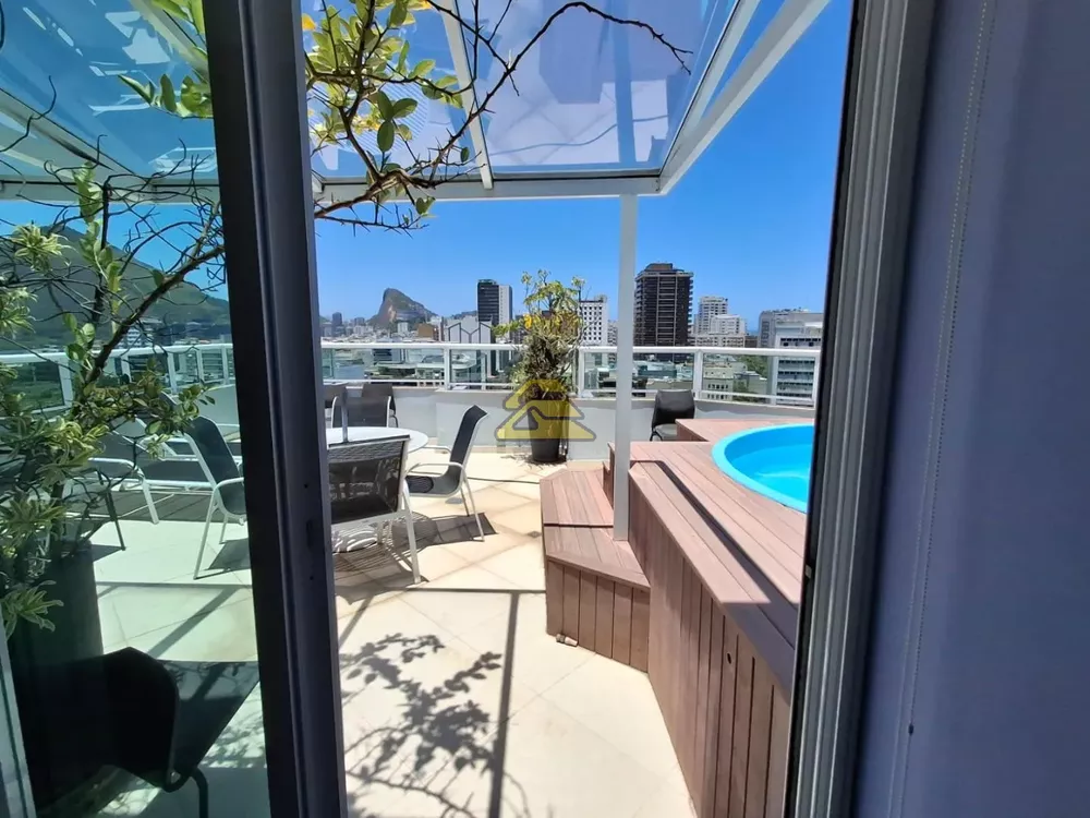 Cobertura, 3 quartos, 220 m² - Foto 15