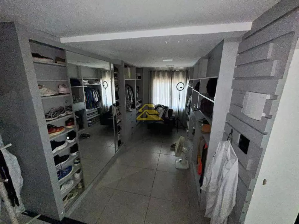 Casa, 5 quartos, 716 m² - Foto 4