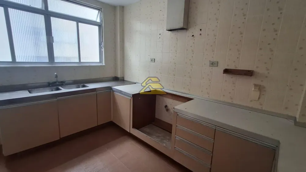 Casa, 6 quartos, 270 m² - Foto 15