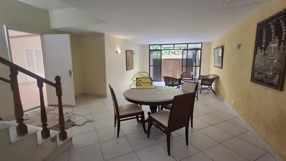 Casa, 6 quartos, 270 m² - Foto 4
