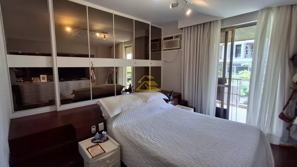 Cobertura, 3 quartos, 254 m² - Foto 13