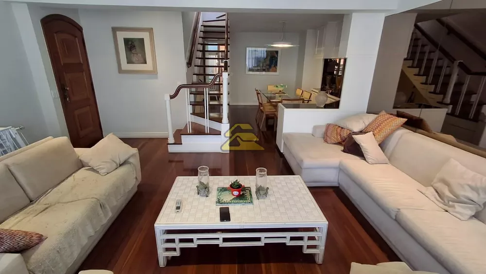 Cobertura, 3 quartos, 254 m² - Foto 1