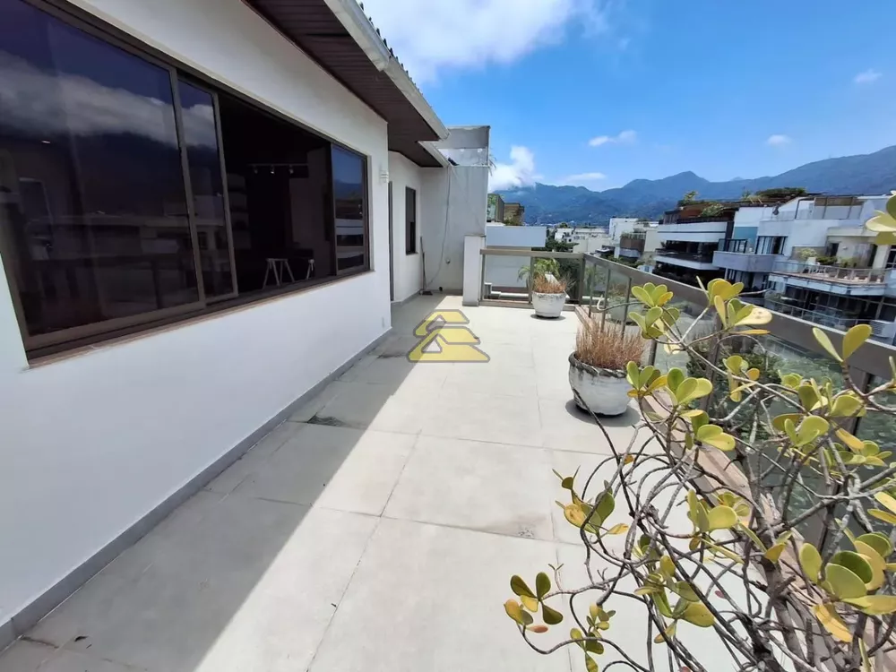 Cobertura, 3 quartos, 254 m² - Foto 3