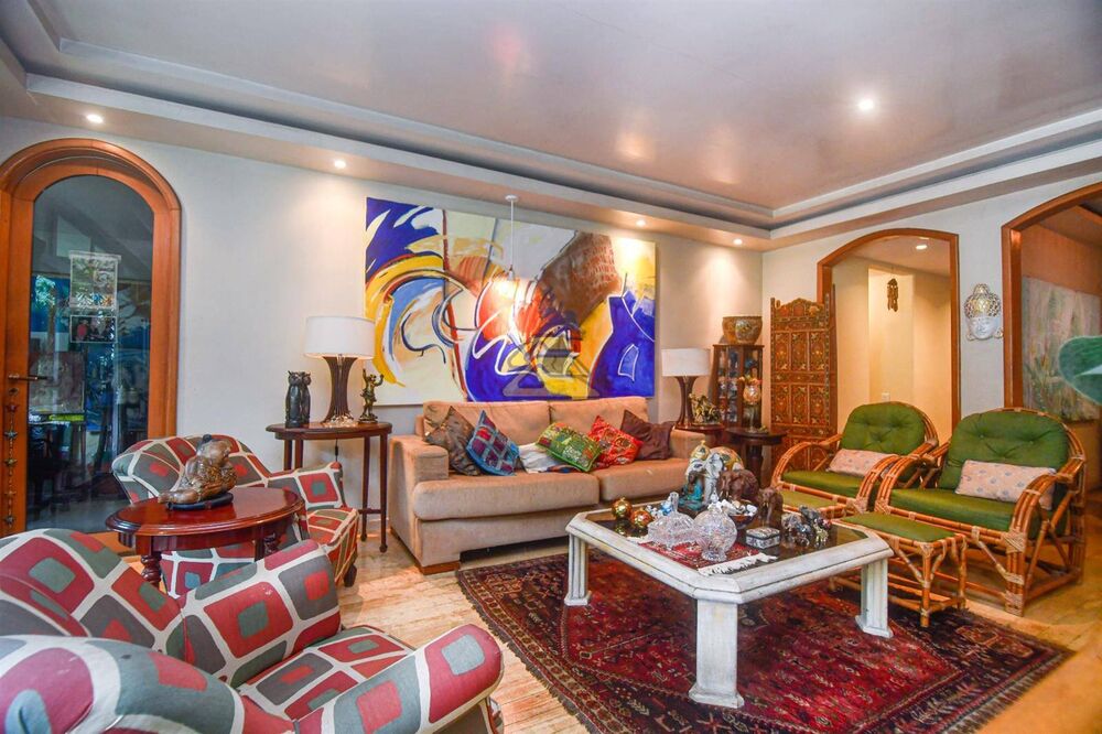 Apartamento à venda com 5 quartos, 217m² - Foto 1