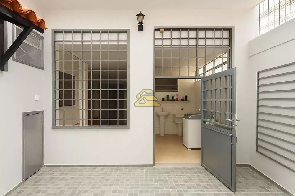 Casa, 5 quartos, 317 m² - Foto 2
