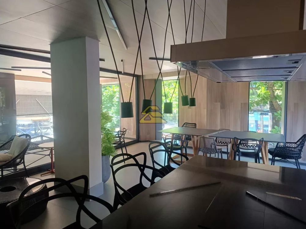 Cobertura, 3 quartos, 180 m² - Foto 2