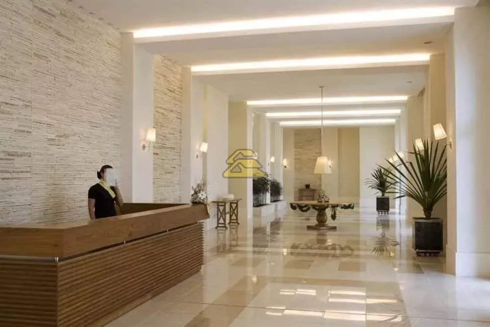 Cobertura, 3 quartos, 203 m² - Foto 2