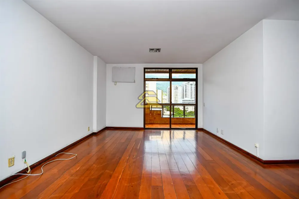 Apartamento, 3 quartos, 104 m² - Foto 2