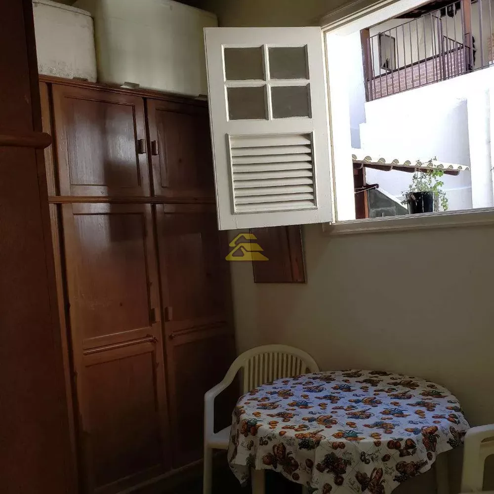 Casa, 5 quartos, 284 m² - Foto 10