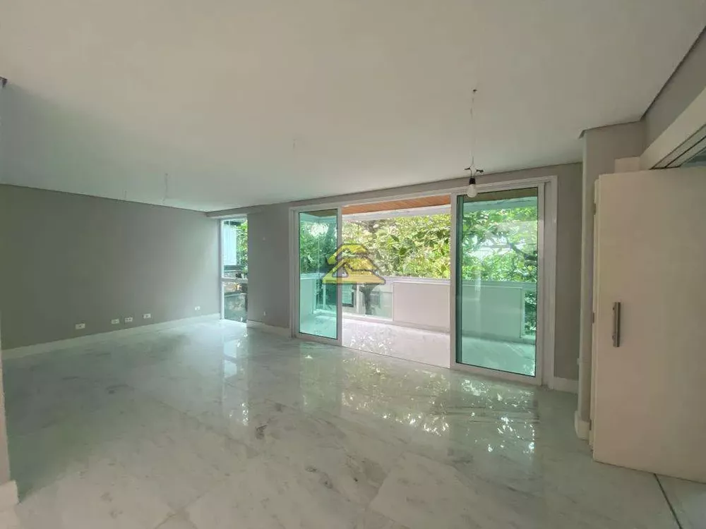 Cobertura, 3 quartos, 270 m² - Foto 14