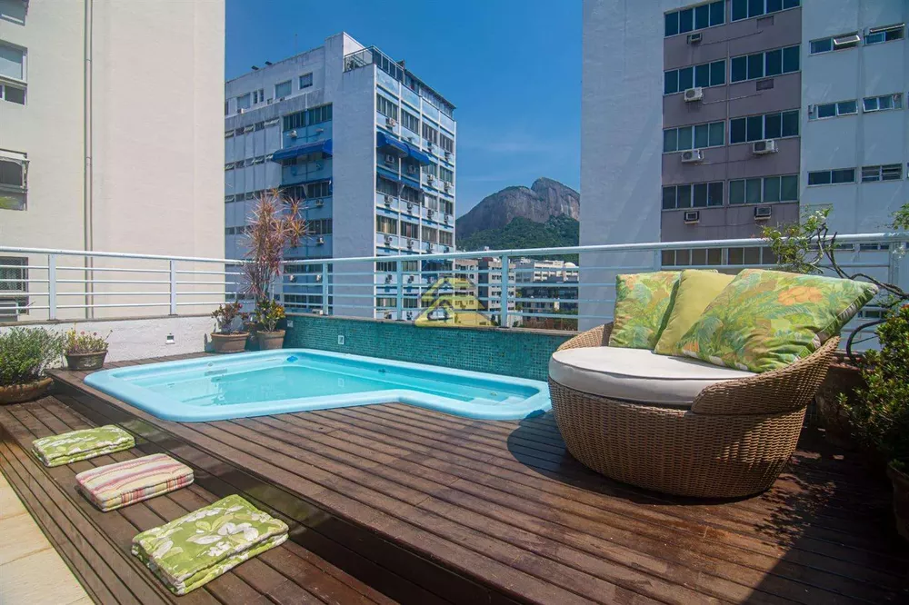Cobertura, 3 quartos, 216 m² - Foto 3