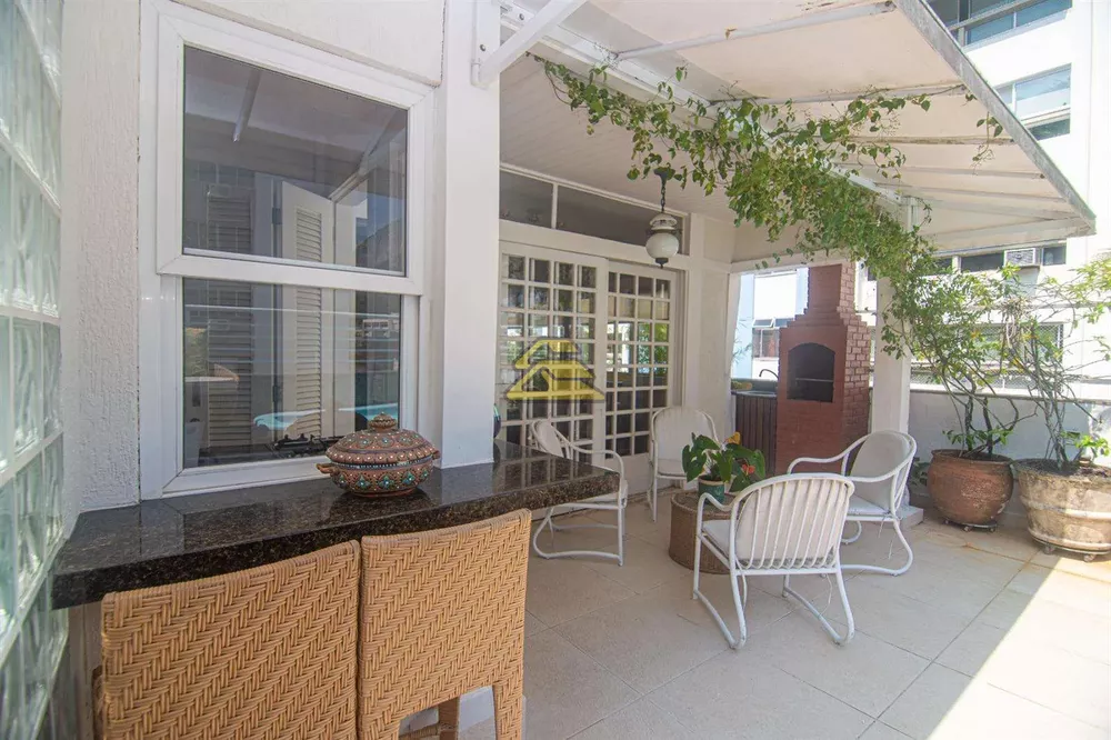 Cobertura, 3 quartos, 216 m² - Foto 4