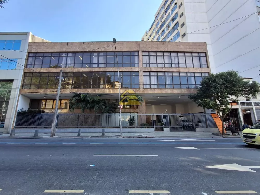 Prédio Inteiro, 2500 m² - Foto 1