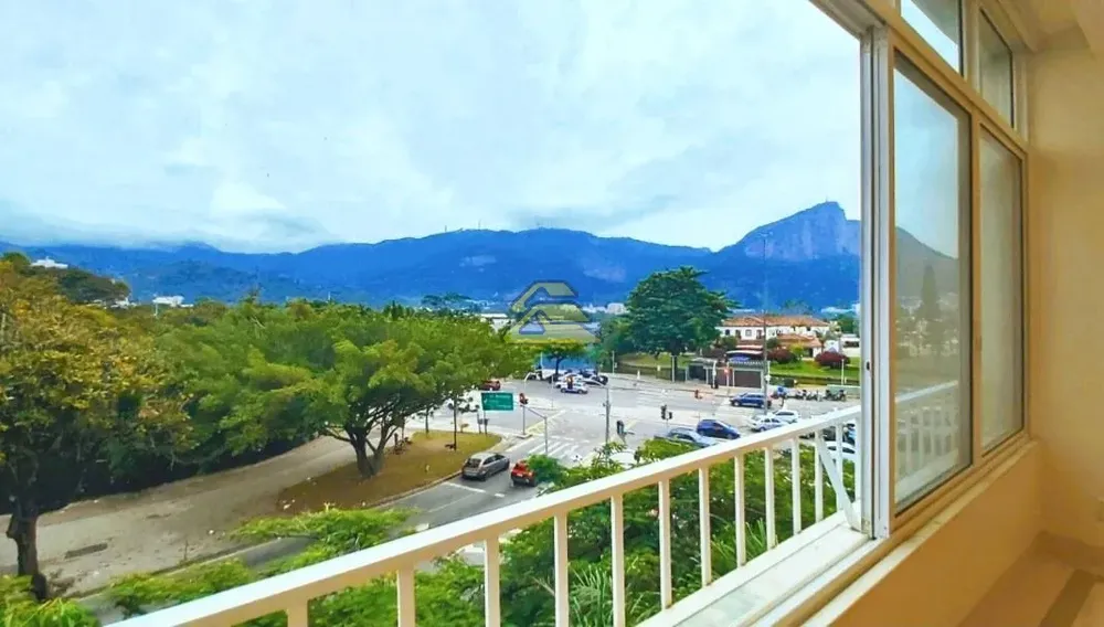 Apartamento, 3 quartos, 135 m² - Foto 2