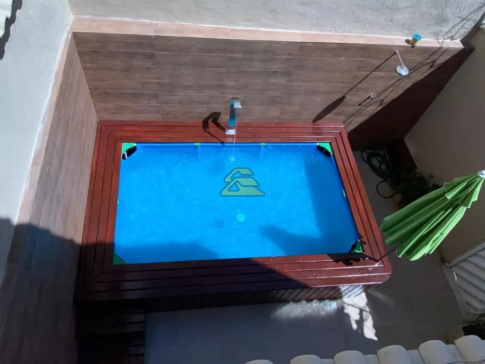 Casa, 4 quartos, 186 m² - Foto 1