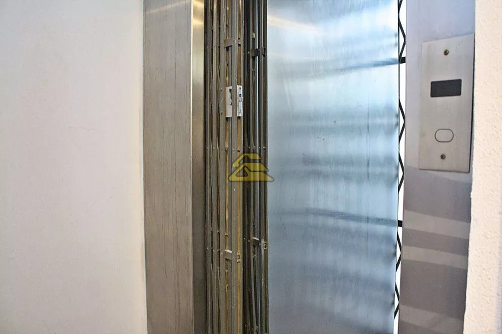 Casa, 5 quartos, 650 m² - Foto 18