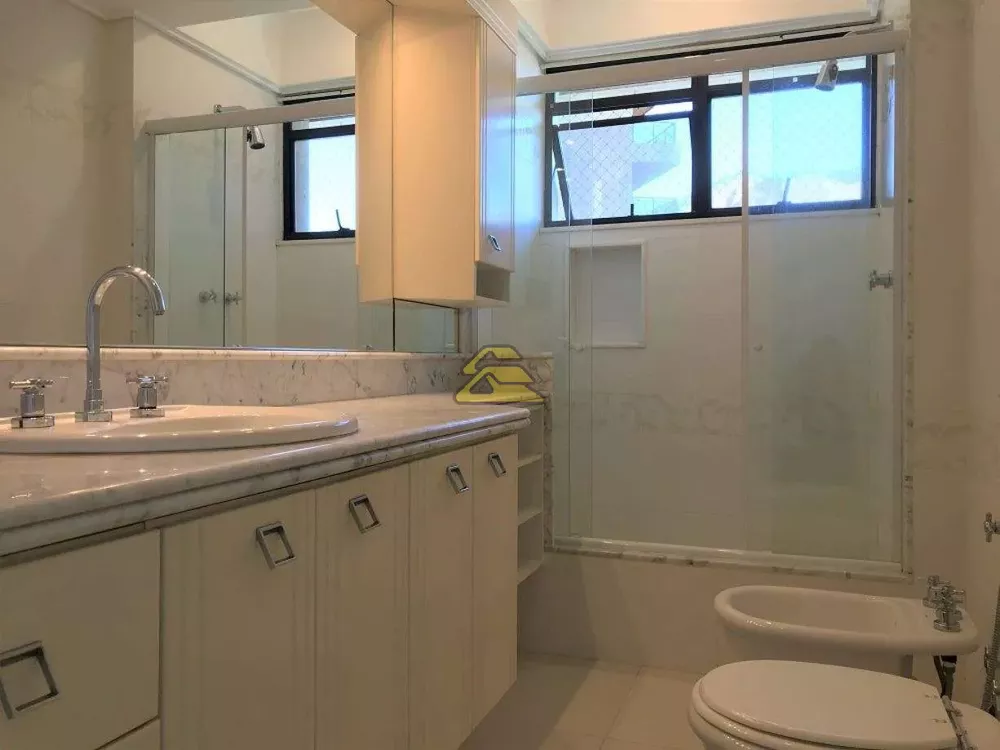 Apartamento, 4 quartos, 200 m² - Foto 17