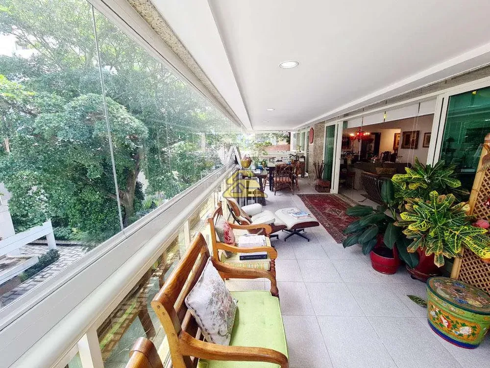 Apartamento, 4 quartos, 256 m² - Foto 12