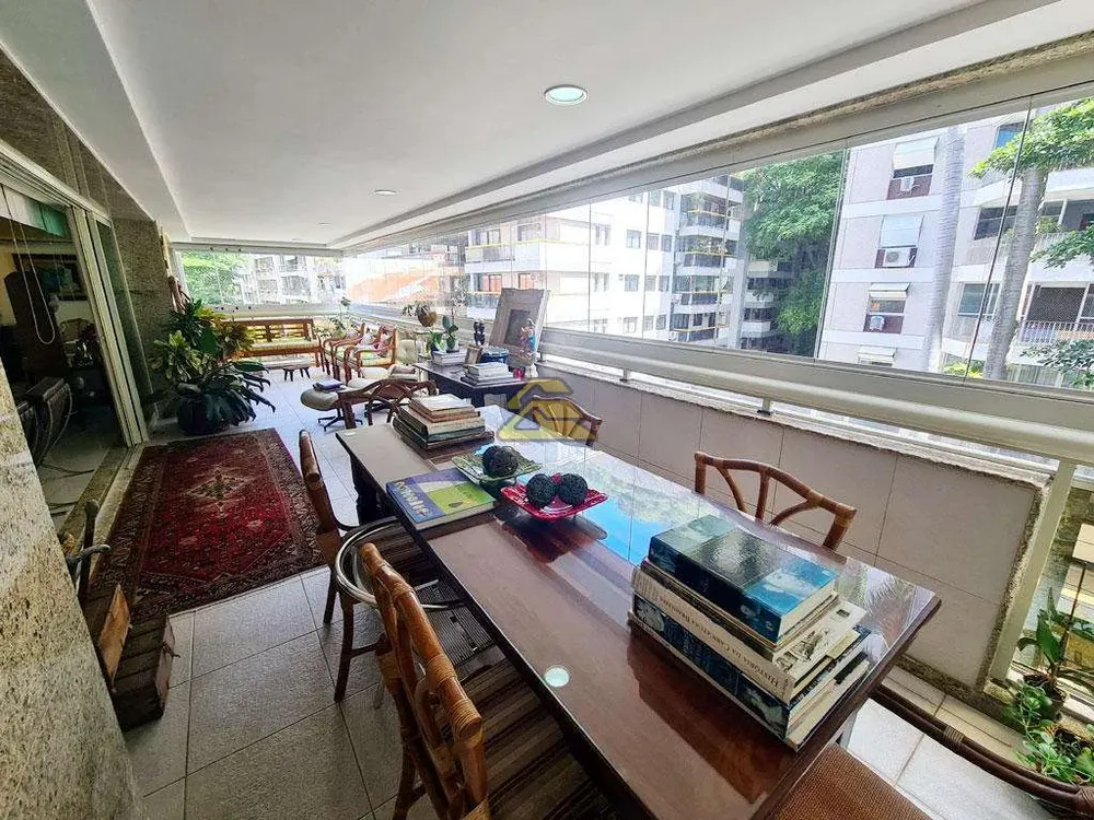 Apartamento, 4 quartos, 256 m² - Foto 9