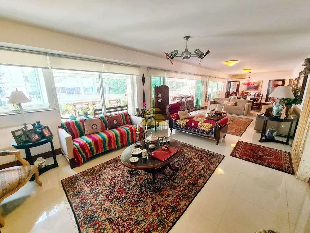 Apartamento, 4 quartos, 256 m² - Foto 2